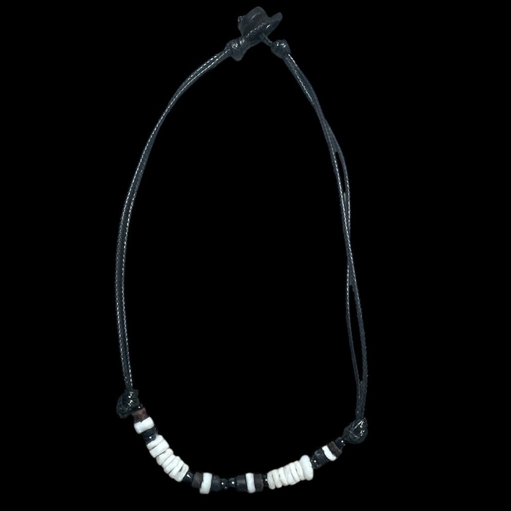 5/$25 Black and White Beaded Necklace